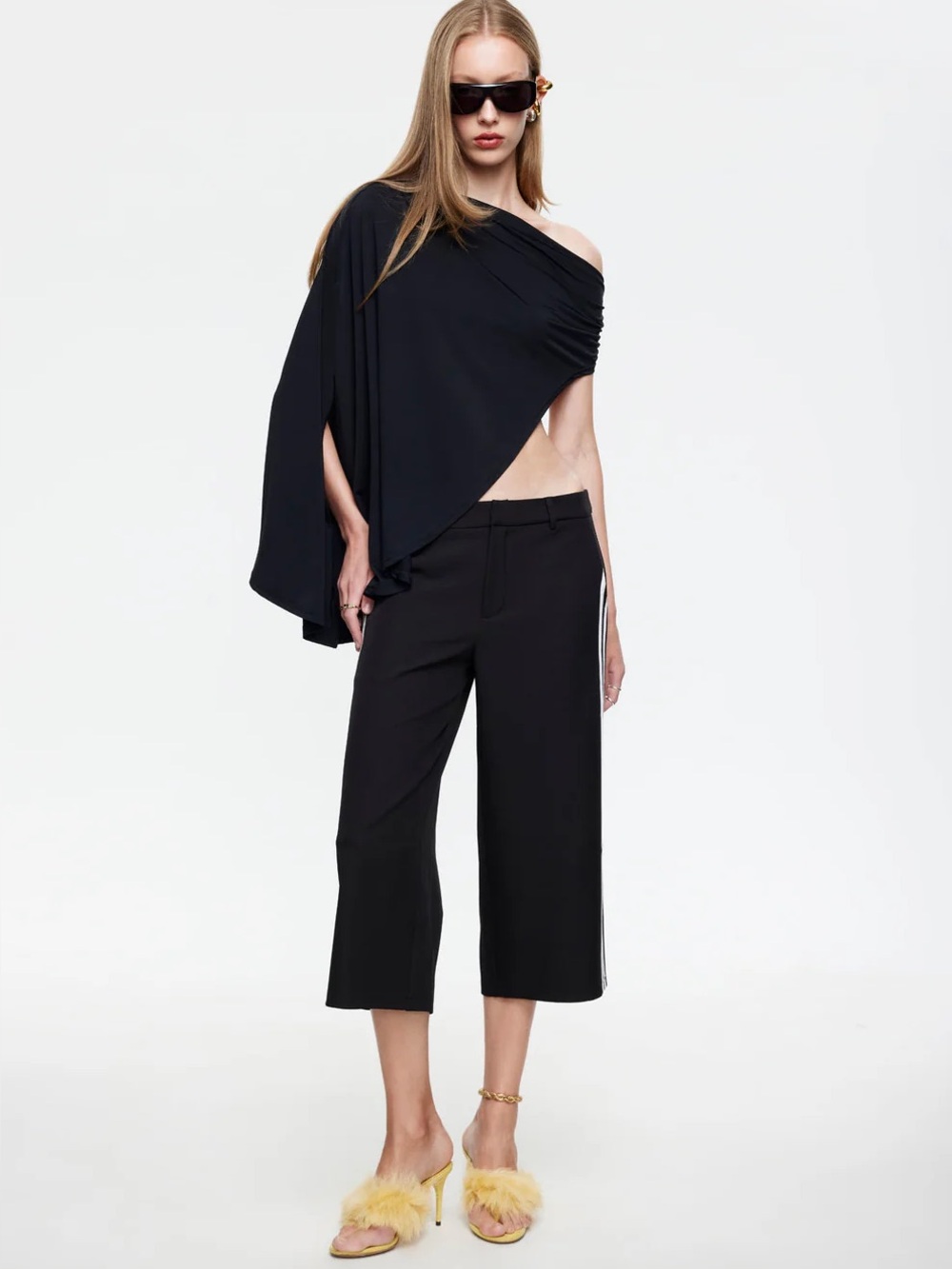Lioness Reborn Black One Shoulder Poncho Top Asymmetric Drape Size M